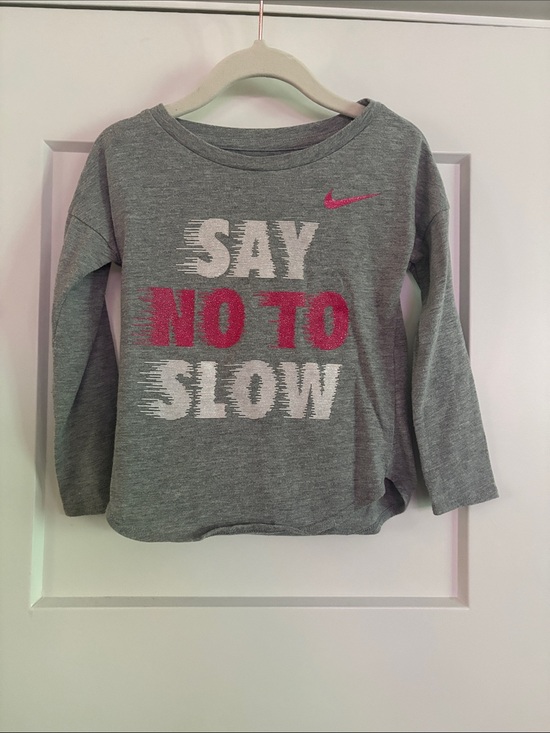 Nike Other - Toddler Girl NIKE 'Say No To Slow' Long Sleeve Shirt - Gray/Pink Sparkles 2T